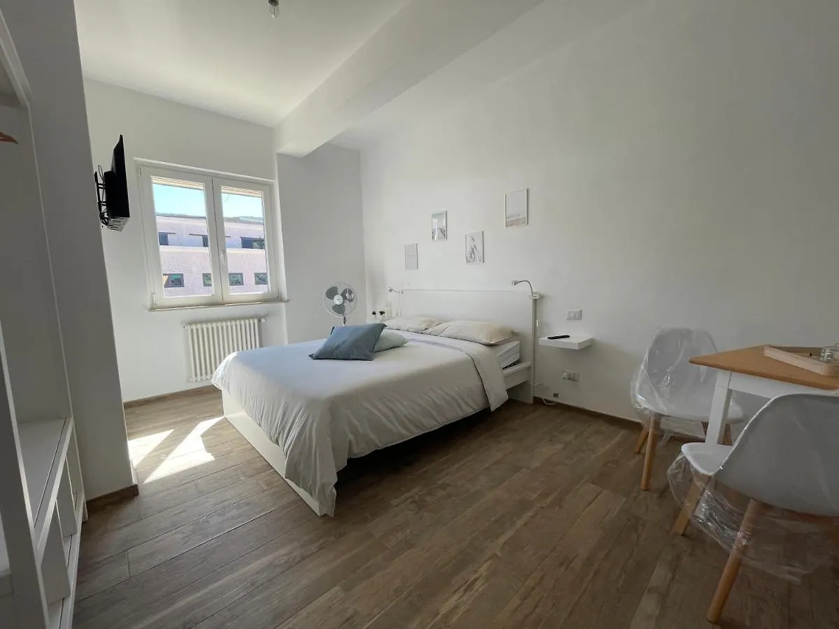 Penzion Honey Rooms Porto Santo Stefano